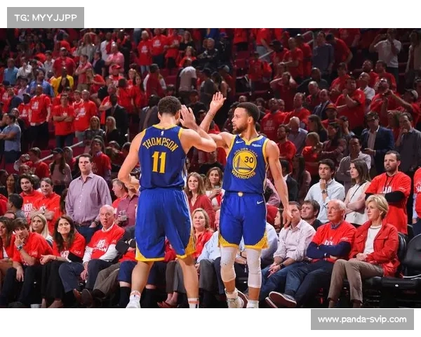 克莱与魔术队仍存交易可能性,消息源透露双方互有兴趣(克莱上场) 克莱与魔术队仍存交易可能性,消息源透露双方互有兴趣(克莱上场)